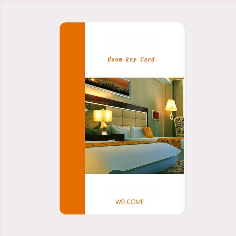 Gudrā IC karte viesnīcas durvju slēdzenei — bezkontakta karte lasīšanai un rakstīšanai, piemērota zemfrekvences un augstfrekvences slēdžiem; piemērota viesnīcām, viesu namiem, klubiem un birojiem