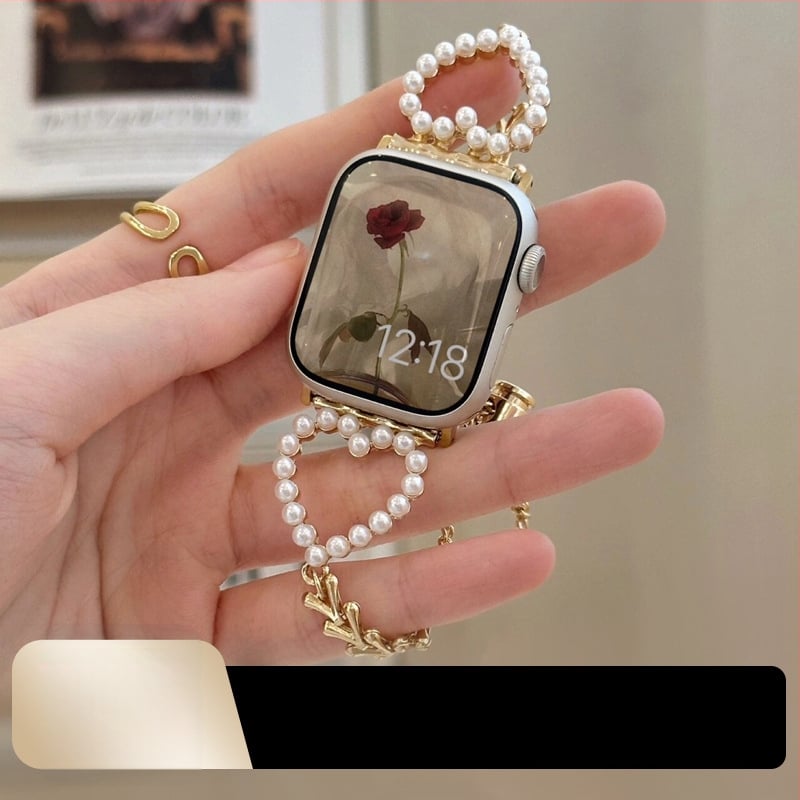 Roostevabast terasest Apple Watch rihm väljatõmmatava kinnitusega, ühilduv Apple Watchi mudelitega, moods disain, lansseeritud 2024.