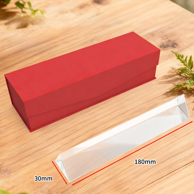 Optikai prizma fizika kísérletekhez: törés és diszperzió, K9 modell, üveg-plasztik kivitel