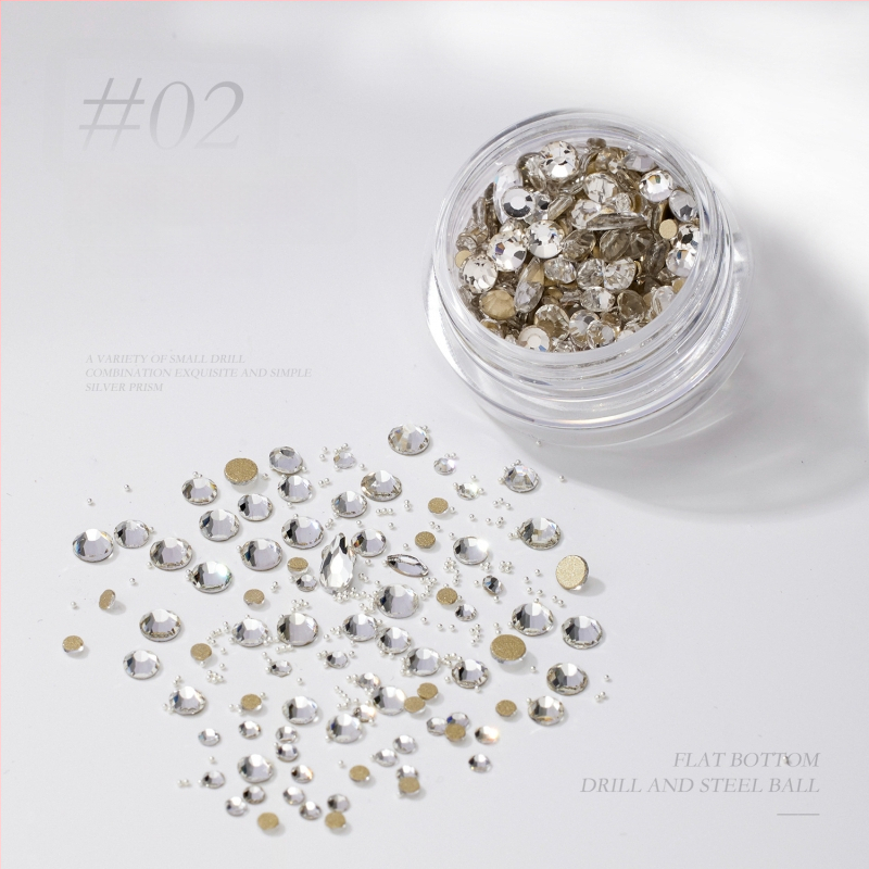 Nagų dailės nepravilūs formos kristalai: rinkinys mini kristalų, metalinių karoliukų ir plokščia pagrindo kristalų; spindintys kristalai, iridiscencijos paviršius; Medžiagos: metalas, kristalai, stiklas