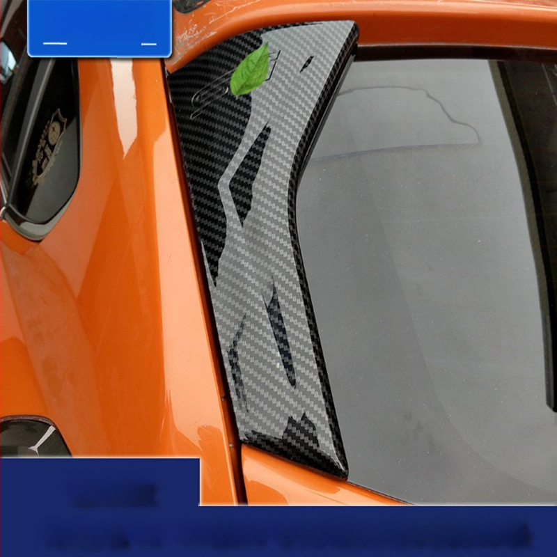 Subaru XV (2012–2023) dekorativna traka za stražnje staklo s uzorkom karbonskih vlakana