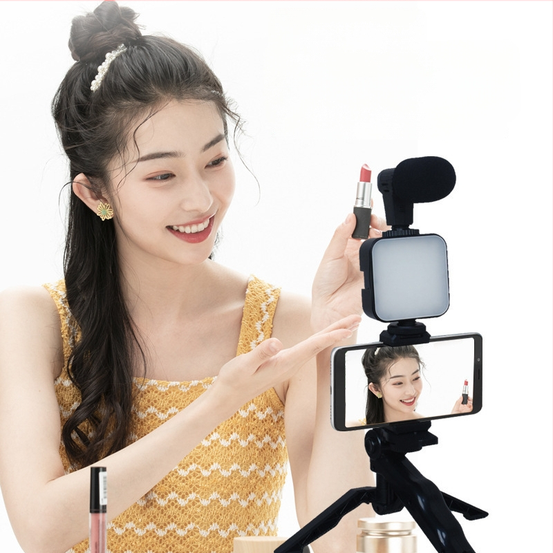 Betty Ay-49 Mini set rasvjete za Live streaming i fotografiju, stolno bežično ambijentalno svjetlo s neprekidnim podešavanjem boje 2500K–9900K, ugrađena baterija