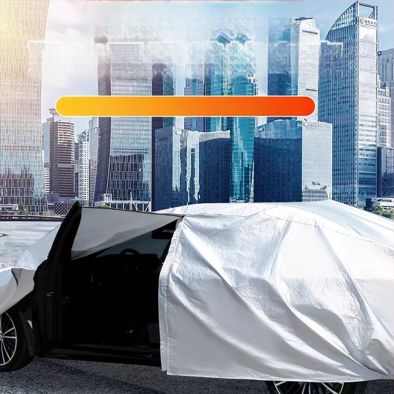 Univerzalno debelo auto pokrivalo za sve sezone, s potpunim pokrivanjem, zaštita od sunca, kiše i ogrebotina.