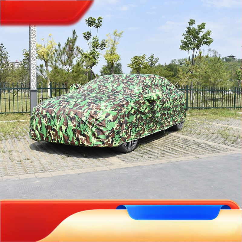 Univerzalno debelo auto pokrivalo za sve sezone, s potpunim pokrivanjem, zaštita od sunca, kiše i ogrebotina.