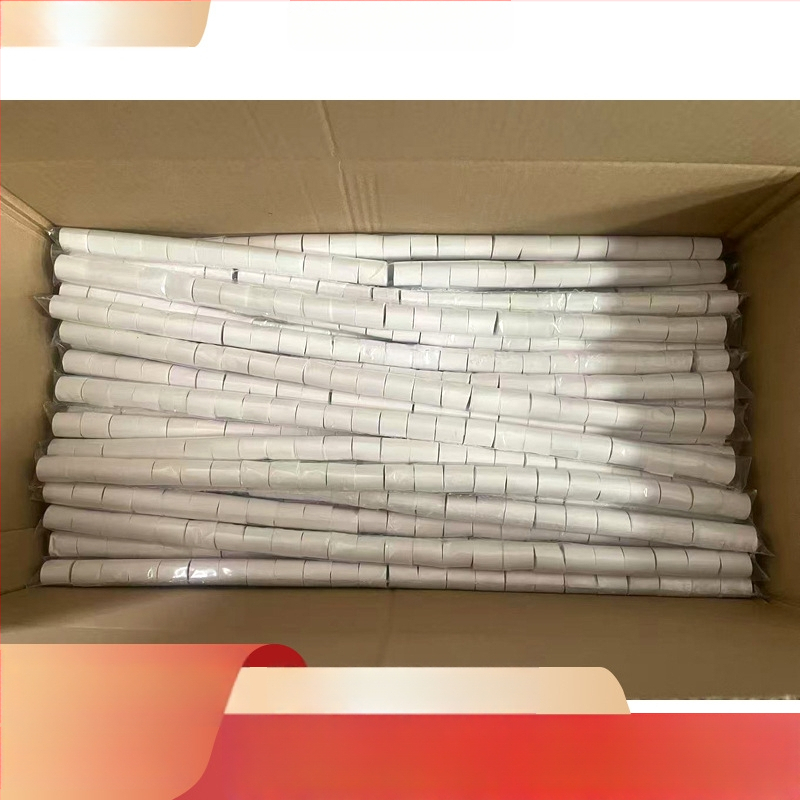 Prilagođeni potrošni materijali za konfeti-kanon na visini — vatrootporne papirne vrpce i sjajne PVC trake zlatne i srebrne boje za glazbene festivale i karnevale