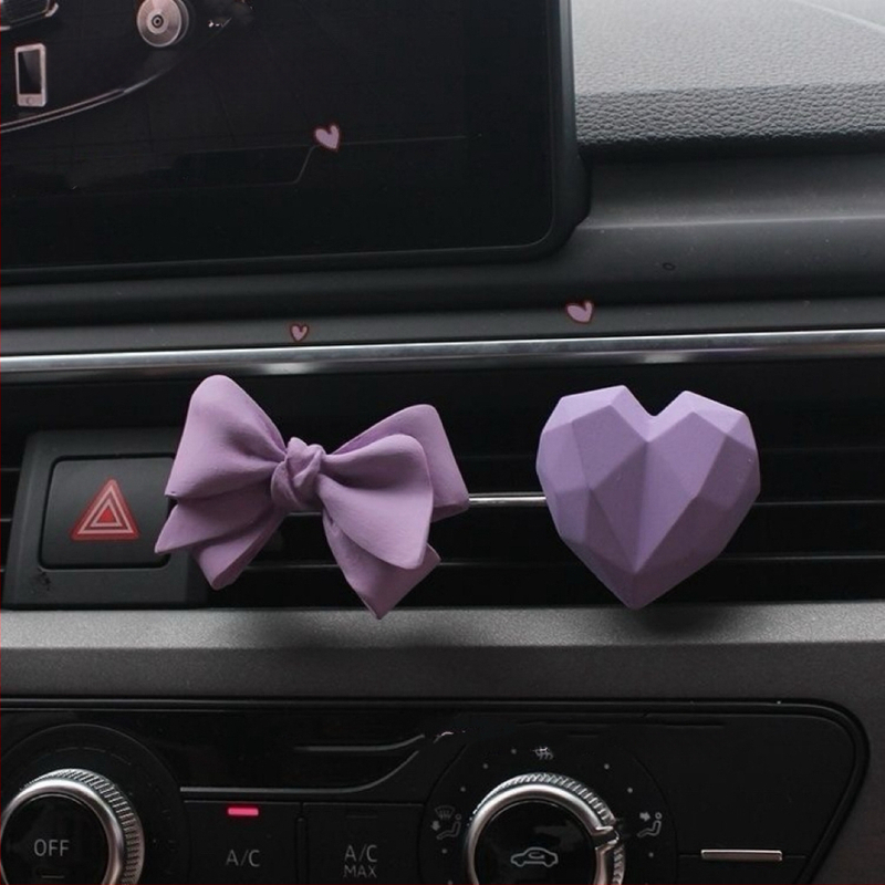 Auto difuzor s ljubičastom mašnicom i medvjedićem, klip za ventilaciju, miris jasmin