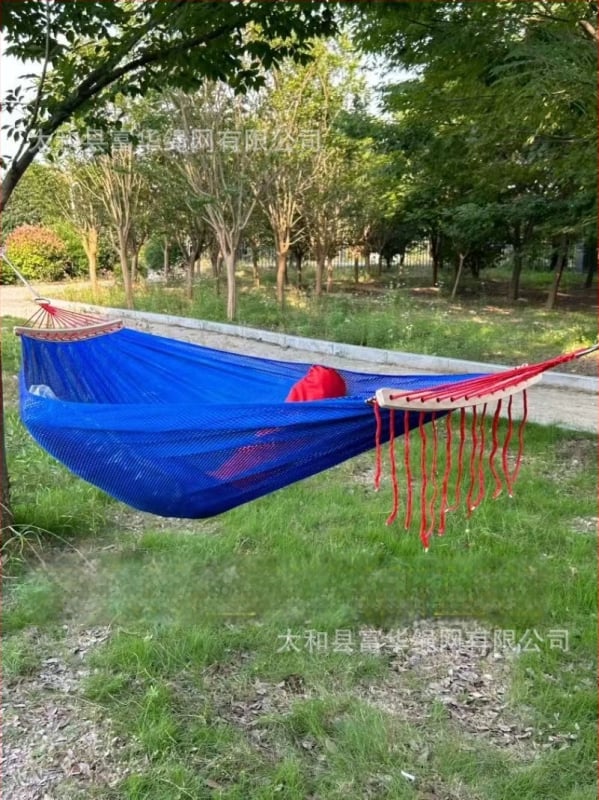 Хамак от ледено-ситова мрежеста тъкан, дишащ за външна употреба, носимост 250 кг, тегло 650 г