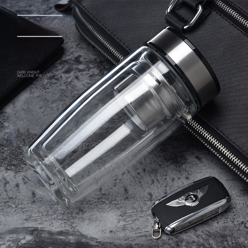 Ποτήρι νερού με διπλό τοίχωμα από θρεμοανθεκτικό γυαλί μποροσιλικό για αυτοκινητισμό; απλός σχεδιασμός χωρίς λαβή ή καπάκι; φινίρισμα αμμοβολής.