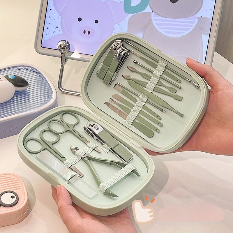 Rozsdamentes acélból készült körömvágó készlet, hordozható zseb-stílus, egyszerű dizájn, karikatúra mintával