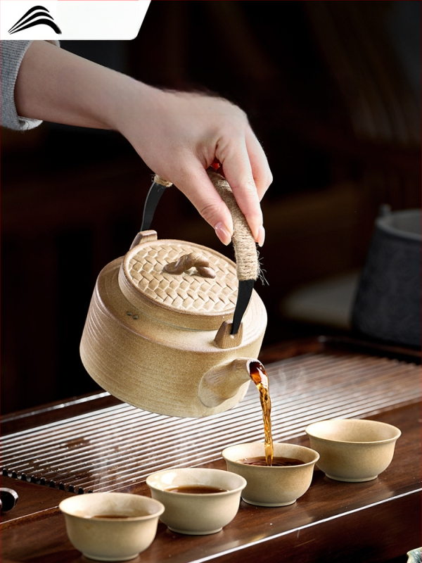 Керамично комплект за варене на чай SK280 — преносим, термоизолиран, със съхранение, за 3–5 човека