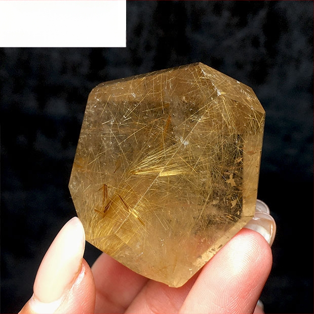 Kristály dísz, titán kristály, csiszolt polyéder, nyers kő