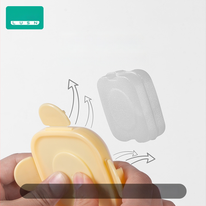 Cutie pentru păstrarea hranei pentru bebeluți – pătrată din plastic, compatibilă cu cuptorul cu microunde, menține prospețimea, capacitate sub 300 ml