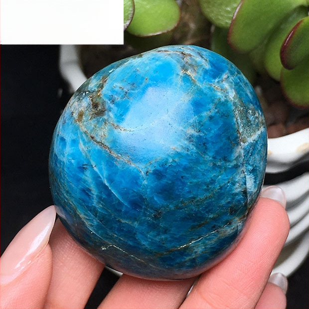 Kézben tartható ásványi példány, polírozott ovális alakú; márka: Other; anyag: foszforos ásvány; testreszabás: Nincs; ajándék: Nem