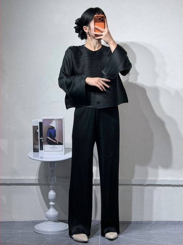 Nadrágos kosztüm szett: Kardigán, ráncos textúra, poliészter 95%+, Japán-koreai casual stílus