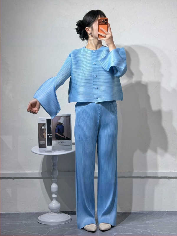 Nadrágos kosztüm szett: Kardigán, ráncos textúra, poliészter 95%+, Japán-koreai casual stílus