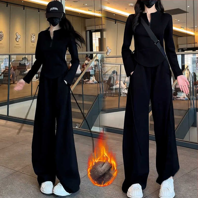 Női téli kétszemélyes sportos szett – pulóver félcipzárral és széles szárú nadrággal, patchwork dizájn, poliészter/elasztán alapanyag, 2024 tél