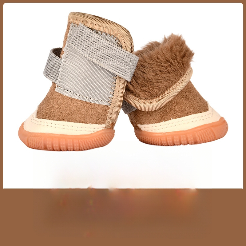 Kutyacipő kutyáknak | Csúszásmentes, Melegen tart, Kopásálló | Anyag: suede; Célközönség: kutyák; Funkciók: csúszásgátló, melegen tart, kopásálló