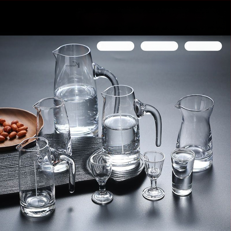 Set od sedam kristalnih čaša za alkohol, male čaše od 10 ml, bijela