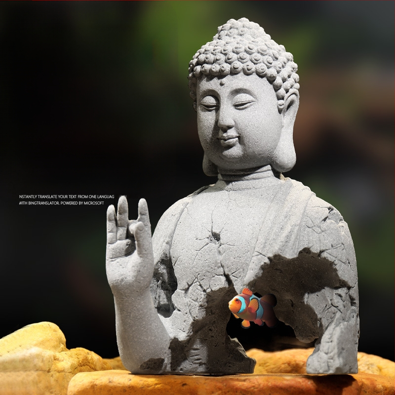 Statu Buddhe od plavog pijeska i ukras Sun Wukonga za akvarij, zen kameniti krajolik