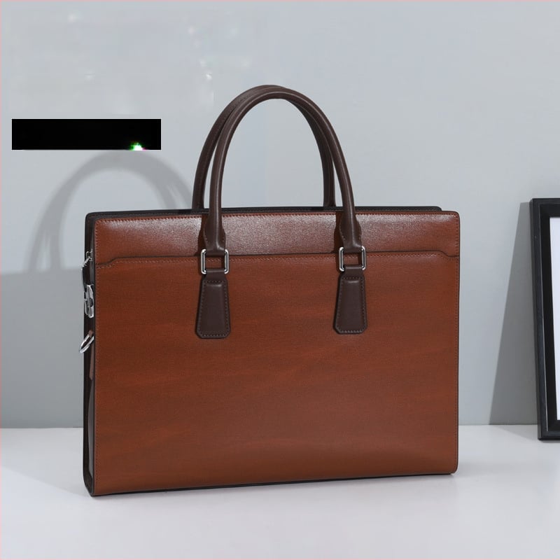 Üzleti táska, valódi bőr (felső réteg marhabőre), egyszínű mintázat, poliészter bélés, vízálló