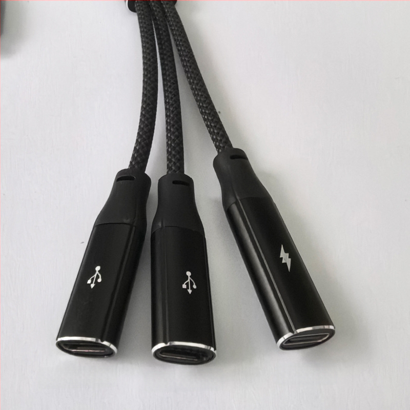 USB-C 3-port OTG rozdeľovač pre dokovaciu stanicu, 60W PD rýchle nabíjanie a prenos dát