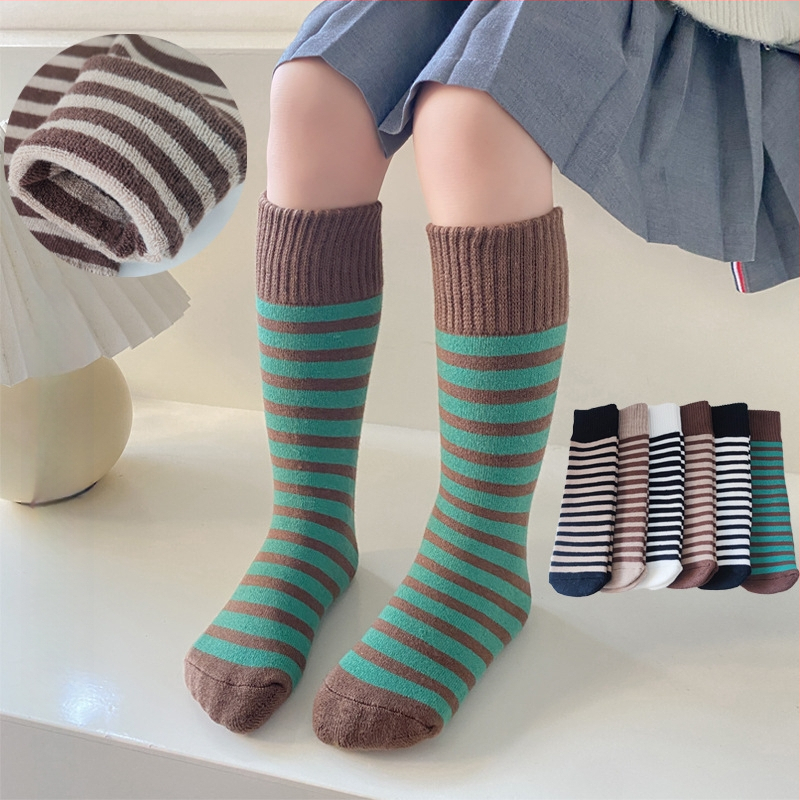 Dječje debeli fleece-om podstavljene dugačke čarape s prugama, unisex, za uzrast 3–8 godina