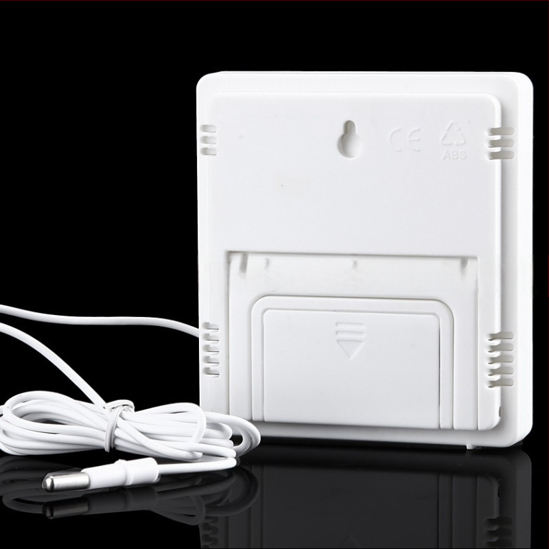 Електронен часовник-термометър с голям екран и цифров дисплей за температура и влажност, за вътрешни и външни условия