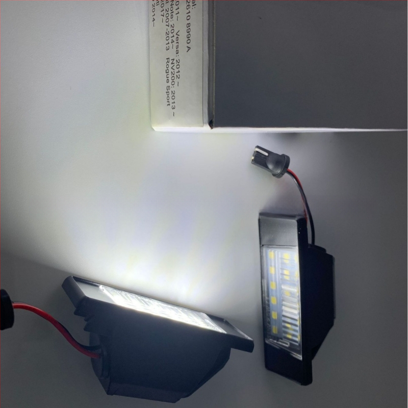 LED svjetlo stražnje registracijske pločice za Nissan Qashqai, X-Trail, Sunny i March