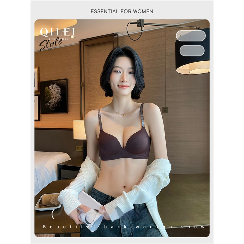 Nylon anyagú melltartó 3/4 kosárral, acélgyűrű nélkül, formázott kosár vékony felső él és vastag alsó él, fix dupla pántok, hátul három sor zár