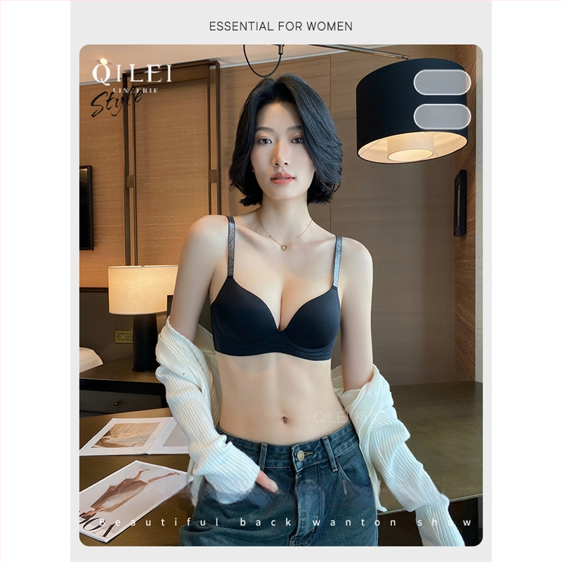 Nylon anyagú melltartó 3/4 kosárral, acélgyűrű nélkül, formázott kosár vékony felső él és vastag alsó él, fix dupla pántok, hátul három sor zár