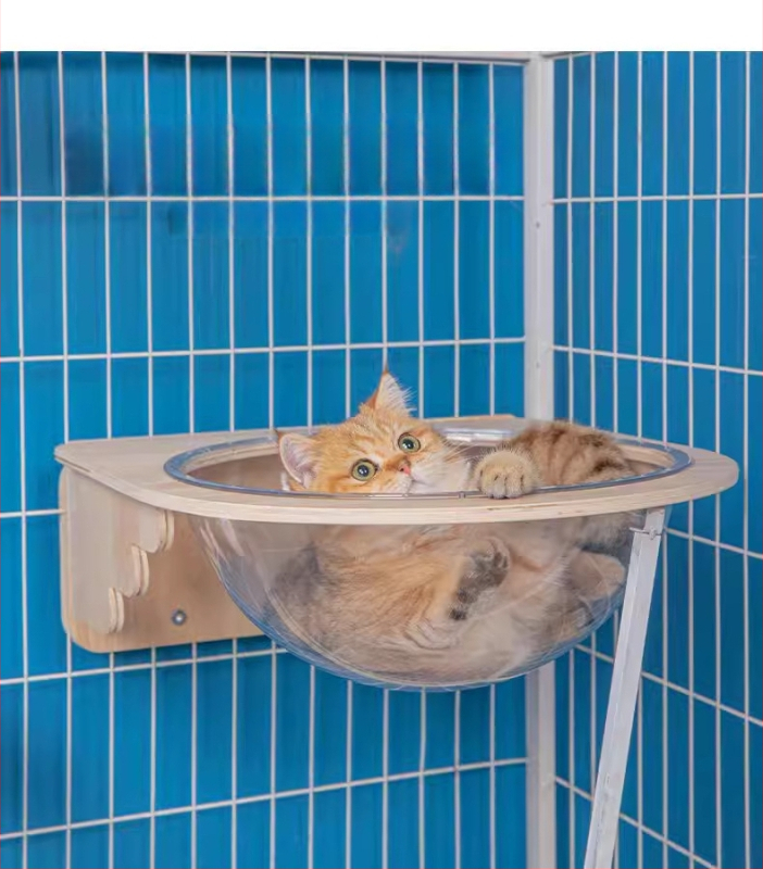 Дървен стенен катерачен комплекс за котки с капсулна платформа, пространство-спестяващ дизайн, стълб за драскане и стълба, гнездо