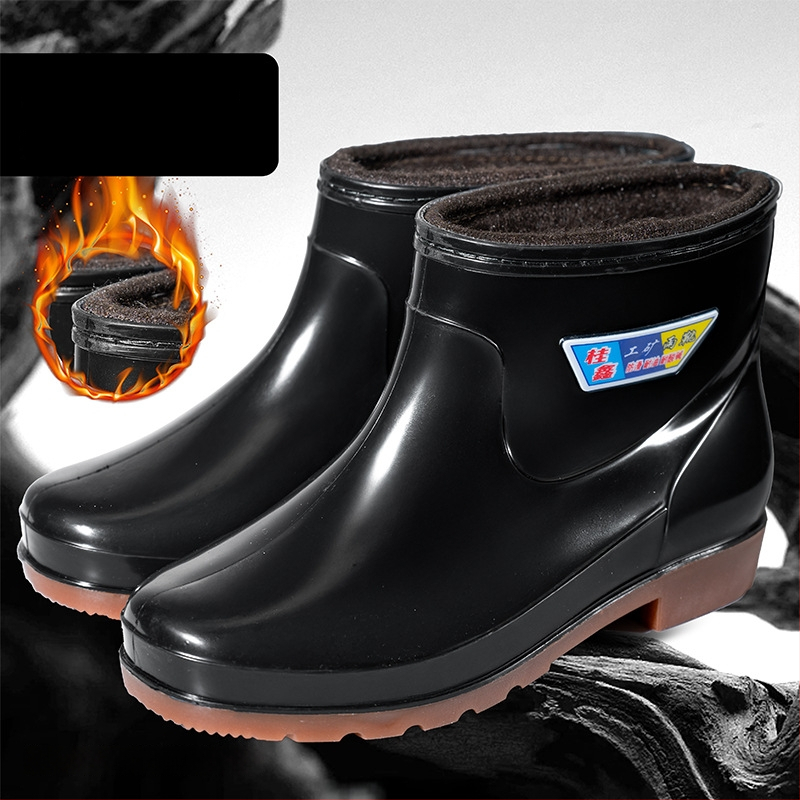 Guixin férfi esőcsizmák, vízállóak, fleece bélésesek, csúszásmentes és kopásálló talppal, alacsony szárú kialakítás