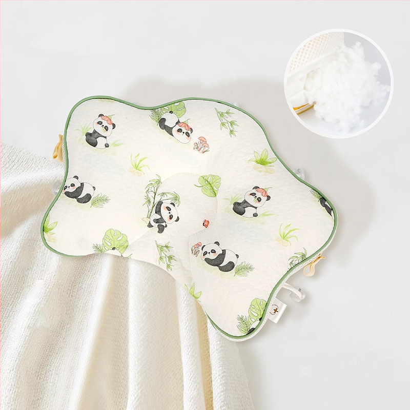 Perneță pentru bebeluși, în formă de stea de mare, nucleu din memory cotton, husă din fibre chimice, personalizare disponibilă; înălimea nucleului sub 5 cm; greutate sub 0,5 kg; potrivit pentru bebeluși.