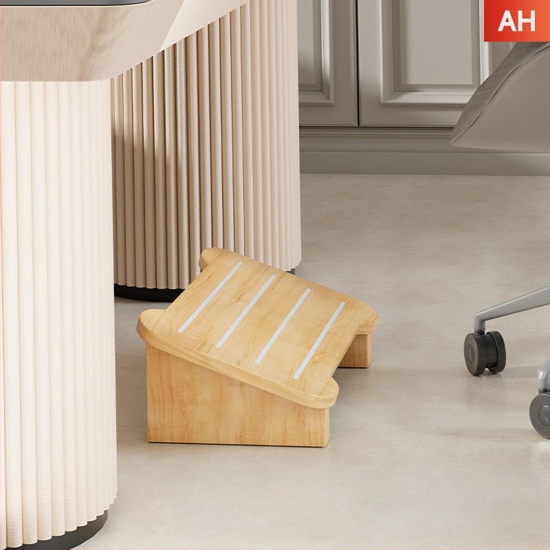 Fából készült lábtámasz az asztal alatt — modern minimalist stílus, többsfunkciós, beltéri használatra