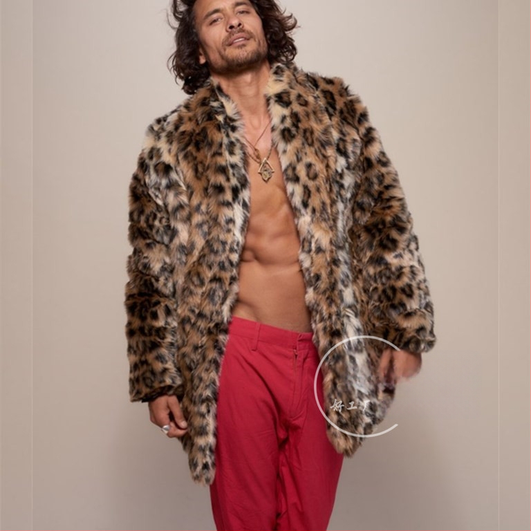 Ανδρικό παλτό συνθετικής γούνας με λεοπάρ εκτύπωση, γιακά με ζακάρντ μοτίβο