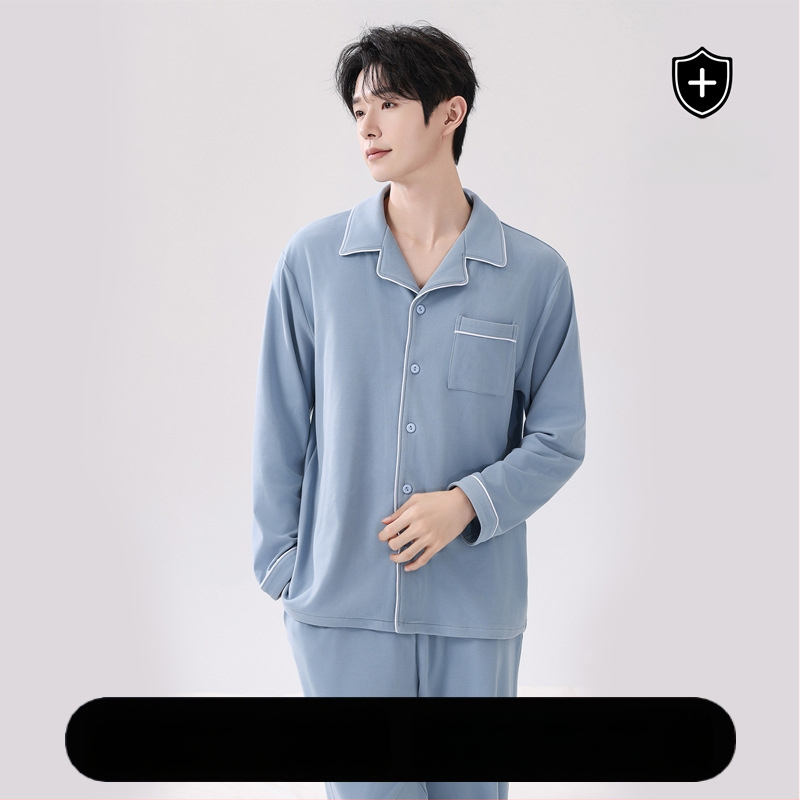 Set de pijamale bărbătești cu fleece periat, top cu mâneci lungi și pantaloni, guler tip rever, 90–95% poliester, 201–250 g/m², pentru iarnă, toamnă și primăvară, stil luxos