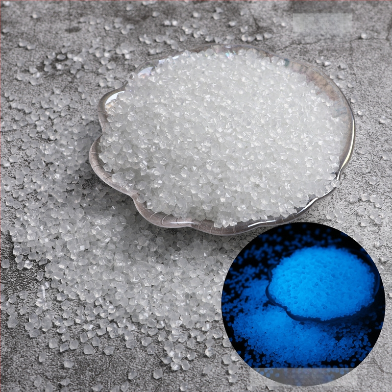 Nisipuri și pietre fluorescente pentru amenajări peisagistice și acvarii – origine China, cutie cu 100 bucăți, 0.025 kg/buc