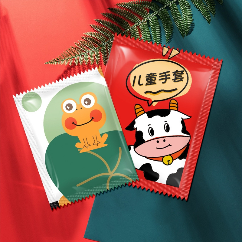 Egyszer használatos polietilen kesztyűk, átlátszóak, normál vastagságúak, logóval testreszabhatóak