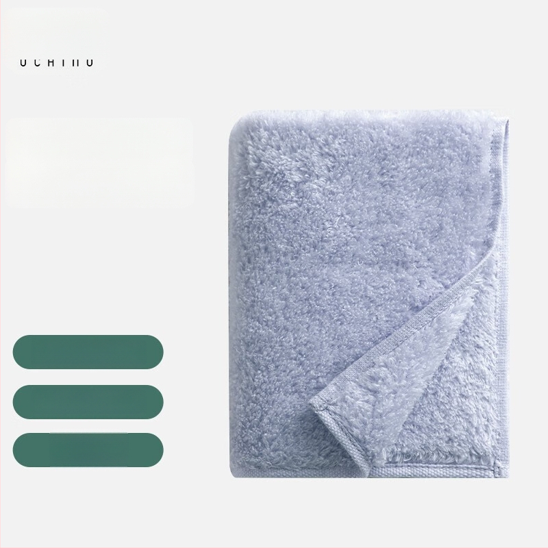 Uchino pamut törölköző – 32s szál, Cut Velvet szövés, 200 g+ tömeg, bőrbarát és nedvszívó