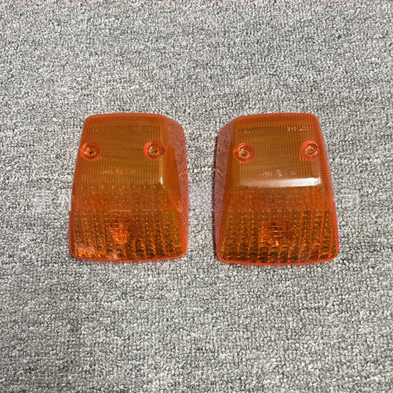 Carcasă semnalizare Xinhui din PP pentru W463 Mercedes-Benz G-Class (G500/G63/G350/G55) cu suport de instalare