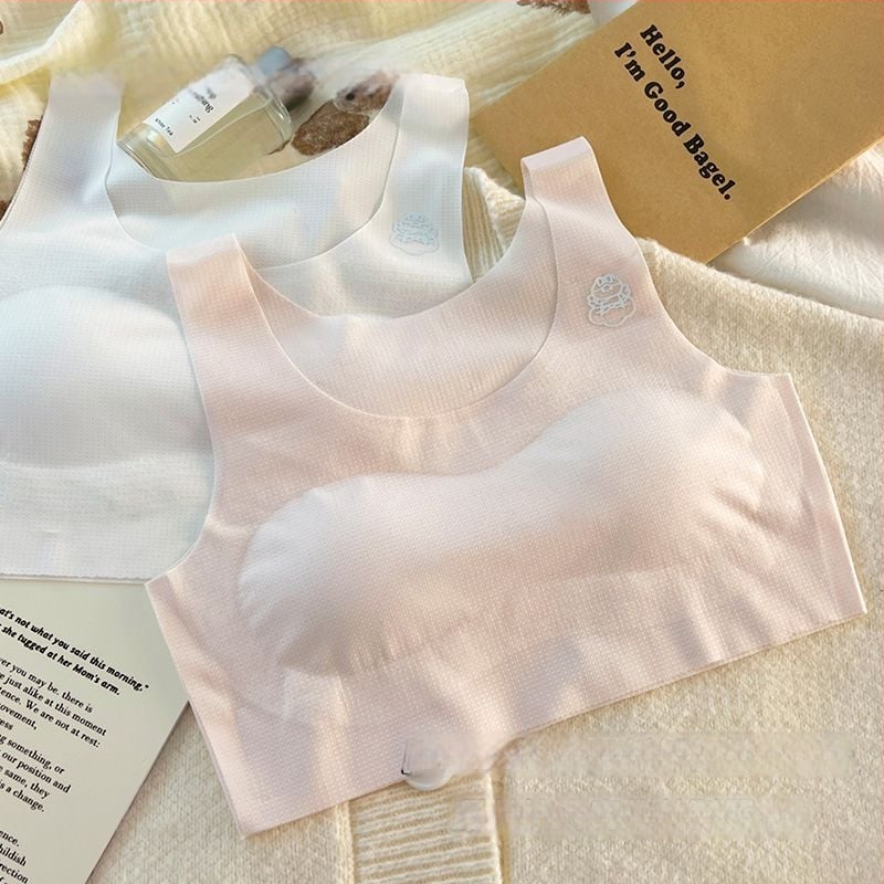 Dievčenský tréningový podprsenka vo vestovom štýle, bez švov, bez štítku, nylon 90–95%, pre deti nad 8 rokov (≥140 cm), vhodný na všetky ročné obdobia