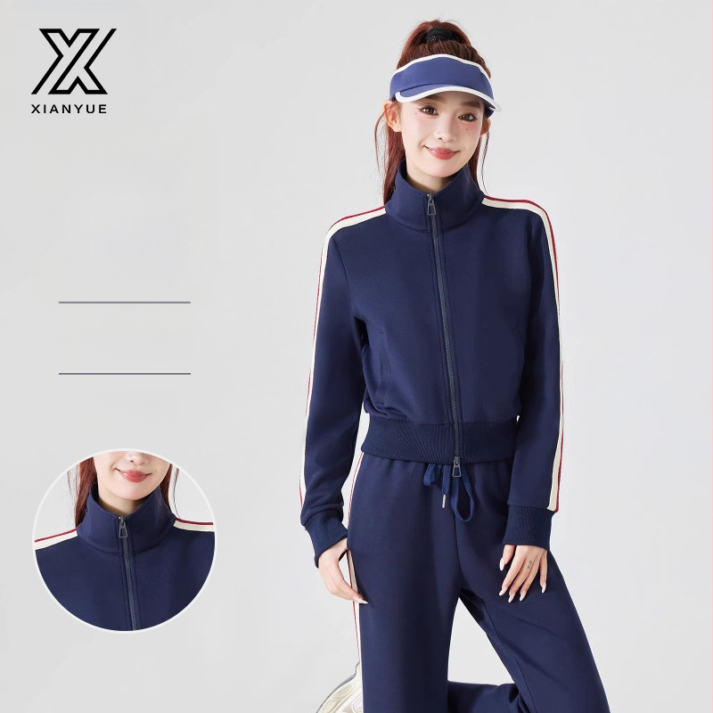 Női csíkos álló galléros dzseki, lazán szabott, hosszú ujjú, poliészter anyag