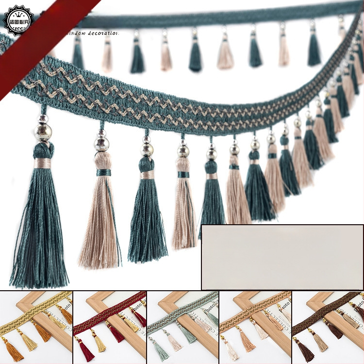 Дантелено пискюлно украса за завеси - Материал: основа от шестостенна мрежа + полиестерна нишка; За занаяти; Код на продукта: 1024947142; Марка: Друго