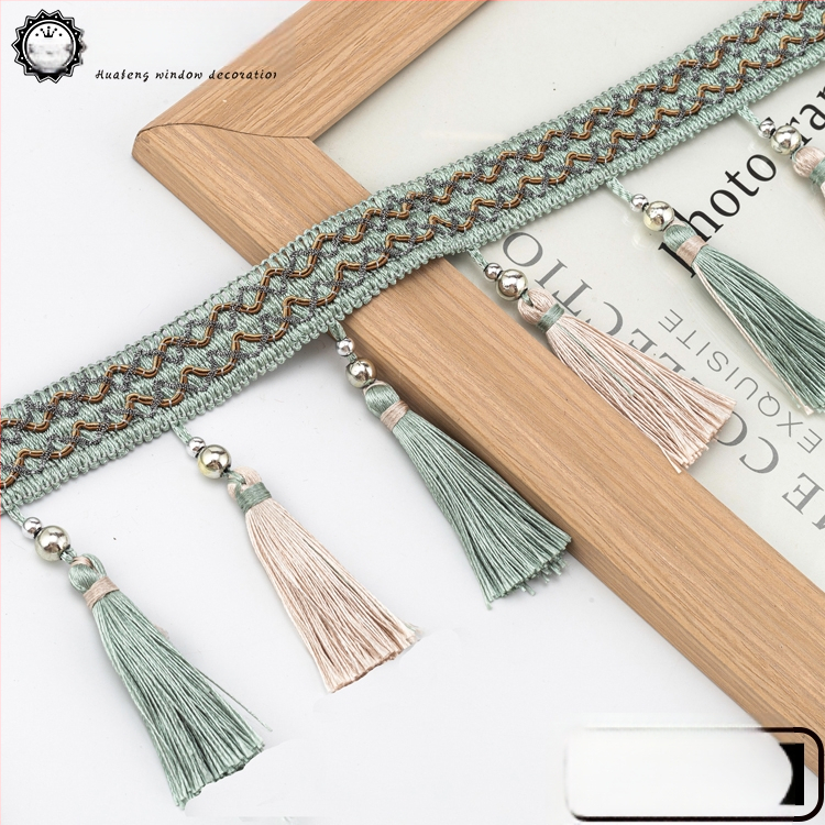 Дантелено пискюлно украса за завеси - Материал: основа от шестостенна мрежа + полиестерна нишка; За занаяти; Код на продукта: 1024947142; Марка: Друго