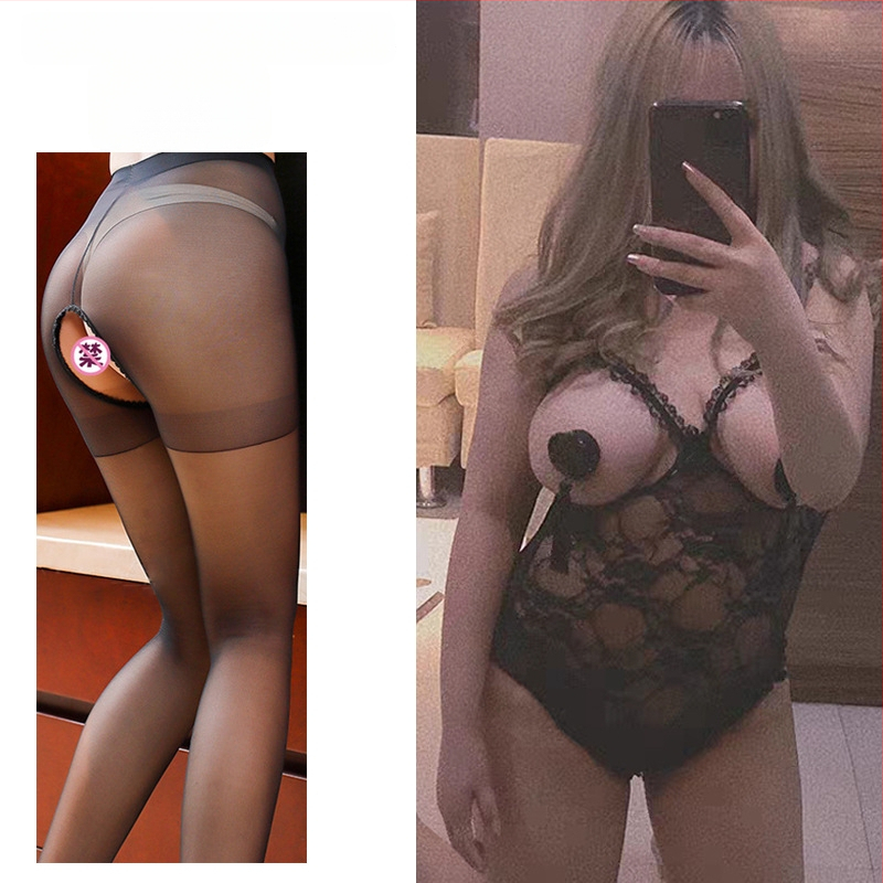 Lenjerie | Material dantelat, design cu bust expus, conținut blană de iepure 90–95%