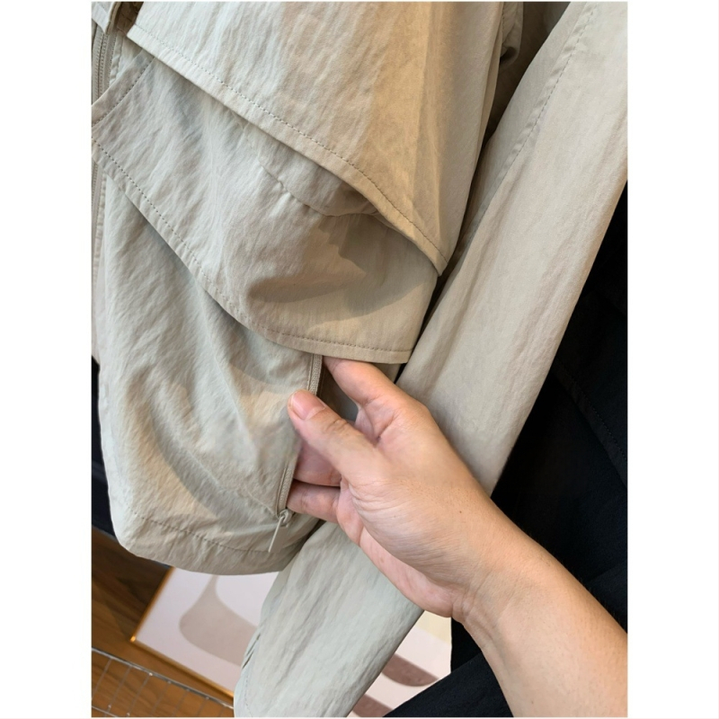 Ženska kratka jakna s kapuljačom, pamut-nylon mješavina, jednofarbna, opuštena silueta, duljina 40–50 cm, dugi rukavi, zatvarač, panel detalji, casual stil, jesen 2024