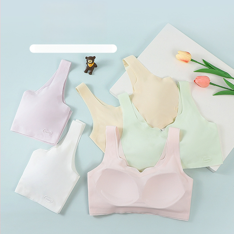 Bezšivna grudnjica za djevojčice od Ice Silk, prozračna, s fiksnim košaricama