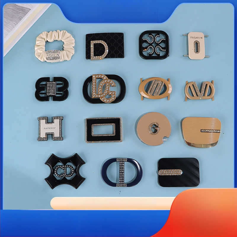 Fém cipőcsat • Modell: cipőcsat • Stílus: fényes, európai-amerikai divat • Márka: Precise Vision • Megfelelő cipő típusok: bőr cipő, csizma, magassarkú, egyéb • Termék kód: XK1369