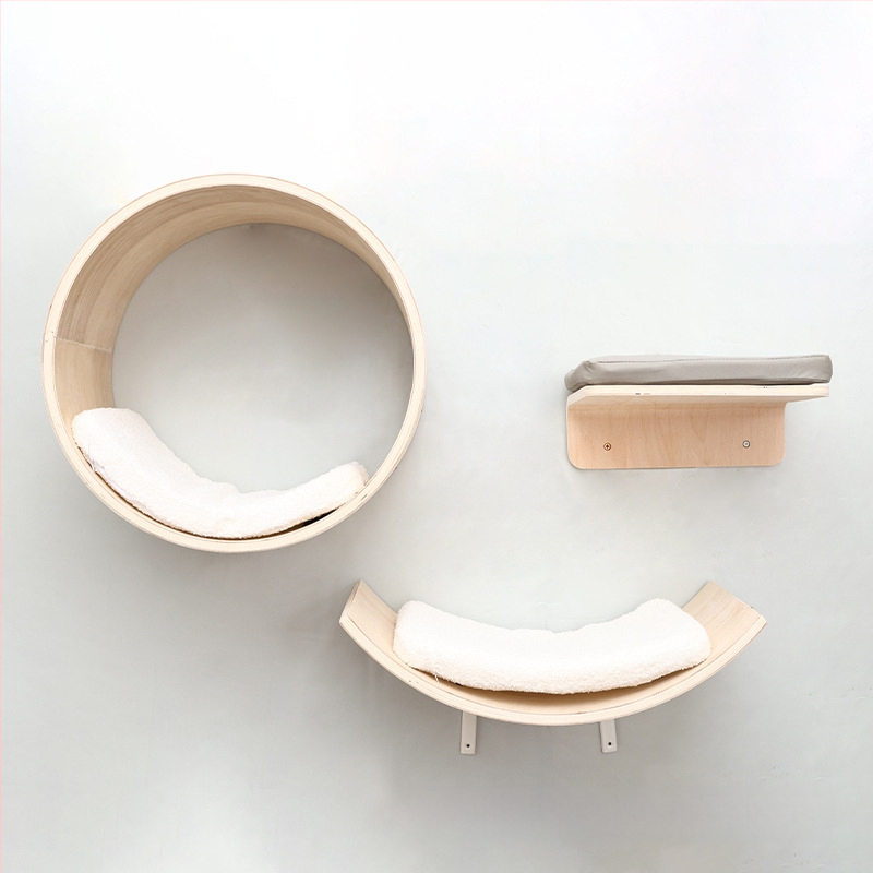 Aventurine Стенна дървена котешка катерачна конструкция с платформа за скачане, изкачваща колона, компактна форма и вградена лежанка и дъска за драскане