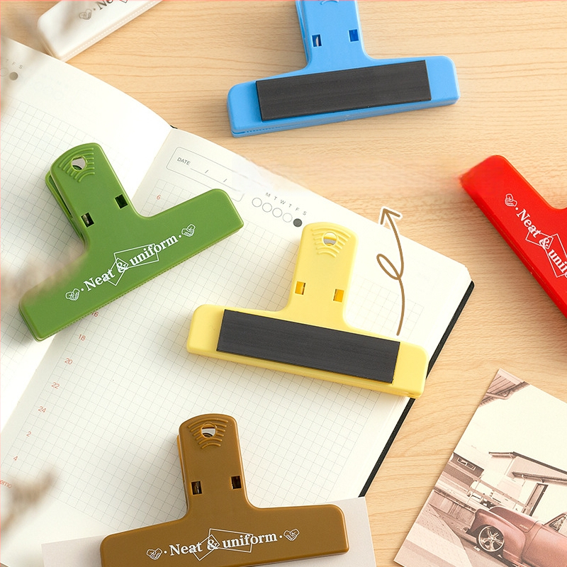 Yaxu винтидж пластмасов клип за планер